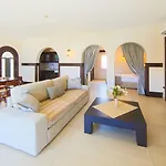 Salmakis & Resort