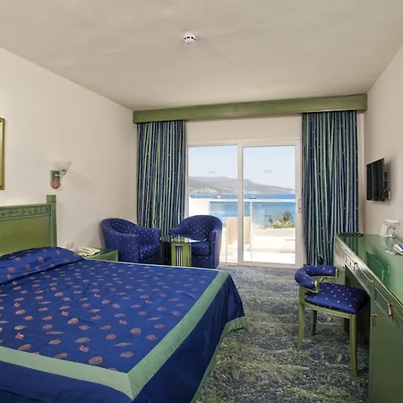 Salmakis & Курортный комплекс 5*