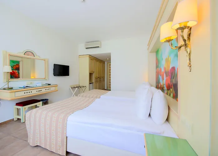 Salmakis & Resort 5*