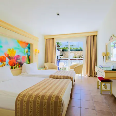 리조트 살마키스 앤드 스파 Bodrum