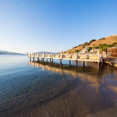 Resort Salmakis &